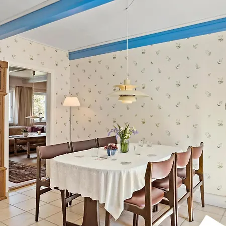 In With Kitchen Транекер