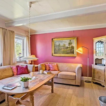 In With Kitchen Semesterbostad Tranekær